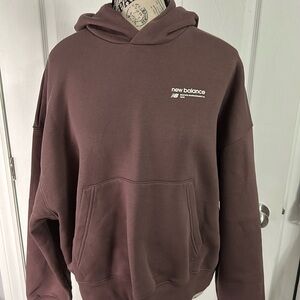 NWOT New Balance purple hoodie sweatshirt size M